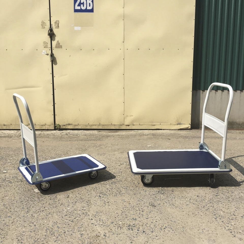 Tìm hiểu ưu điểm và ứng dụng của xe đẩy hàng 300kg nhập khẩu 2 xe day hang 4