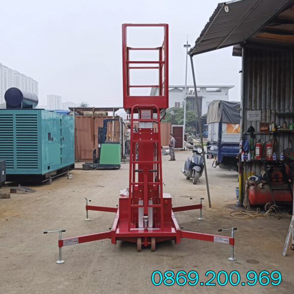 Tầm quan trọng của XE NÂNG NGƯỜI LÀM VIỆC TRÊN CAO trong công việc hiện đại 4 xe nang nguoi lam viec tren cao 2