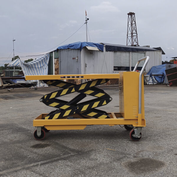 Thông số kĩ thuật bàn nâng điện di chuyển 500kg nâng cao 1.5m DPS500 4 ban nang dien di dong dps800 2