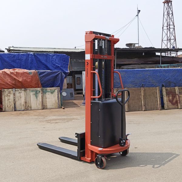 Xe nâng bán tự động 1,5 tấn nâng 3m CTD1530 hãng Maihui