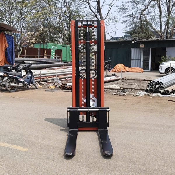 Xe nâng bán tự động 1,5 tấn nâng 3m CTD1530 hãng Maihui 4 xe nang ban tu dong 1 5 tan nang 3m 2