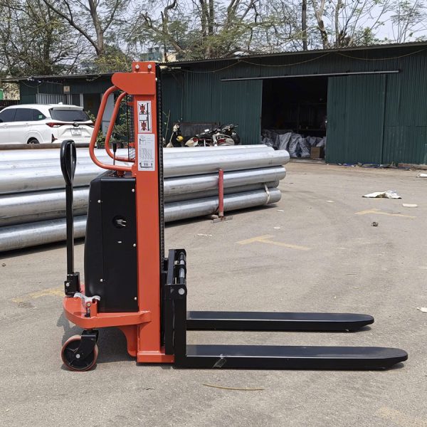 Xe nâng bán tự động 1 tấn nâng 2m CTD1020 hãng Maihui 4 xe nang ban tu dong 1 tan nang 2m 2