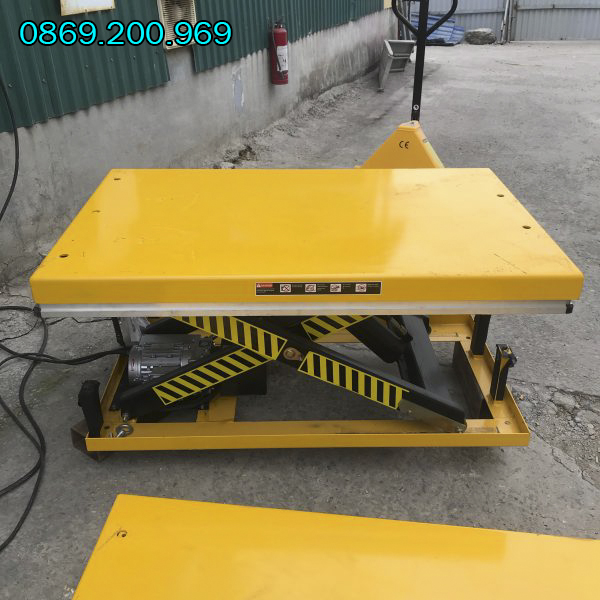 Lựa chọn Bàn Nâng Hạ Điện phù hợp cho nhu cầu của bạn 2 Bàn nâng hạ điện