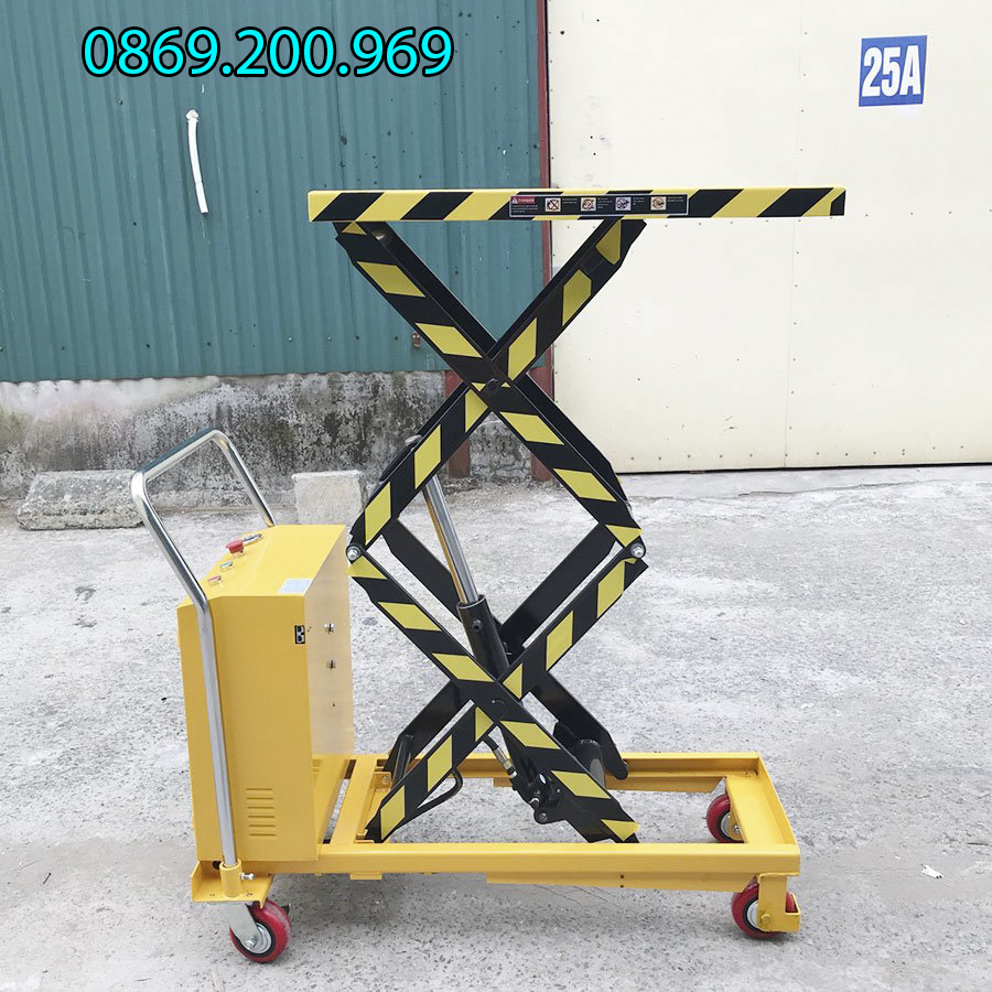 Xe Nâng Bàn - Khám Phá Sự Linh Hoạt, Giải Pháp Đa Năng Cho Mọi Ngành Nghề 3 xe nâng bàn