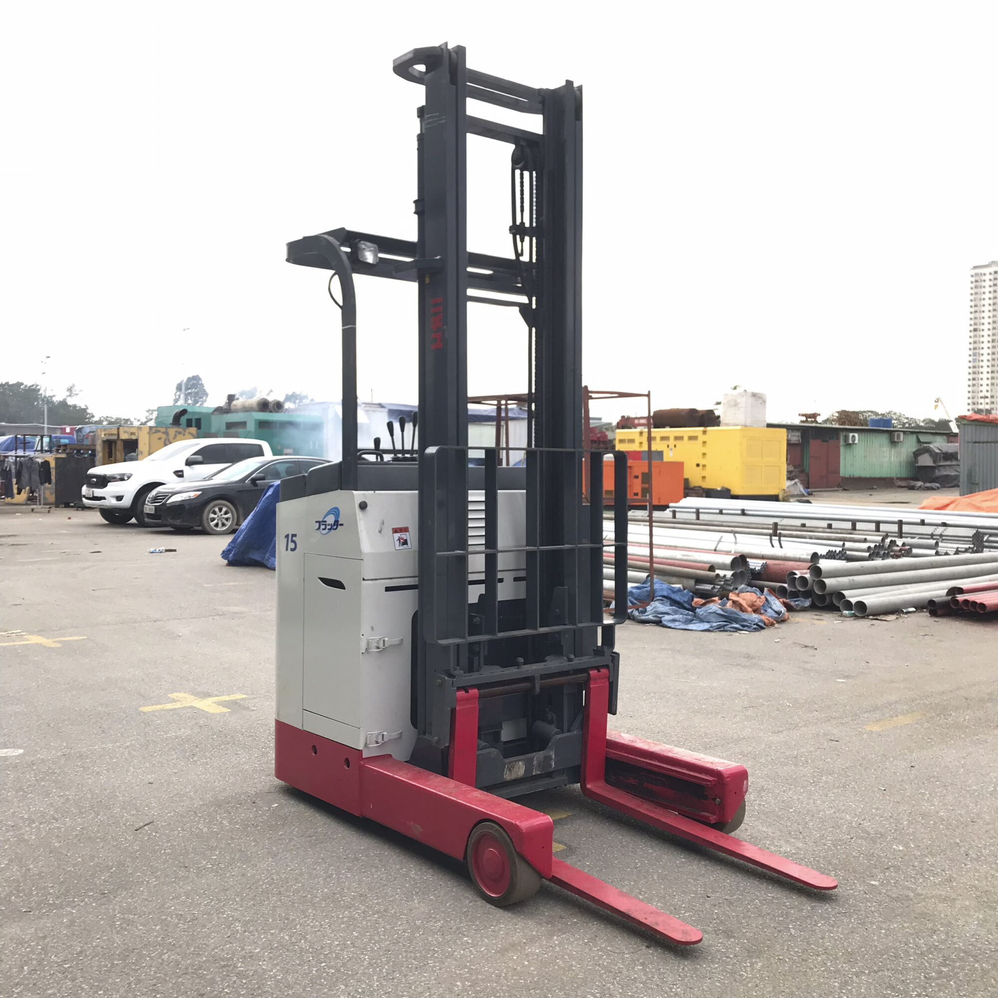 xe nang dien 15 tan 1