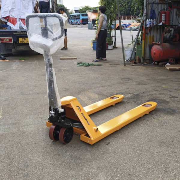 Xe nâng tay 3 tấn càng rộng Maihui nhập khẩu