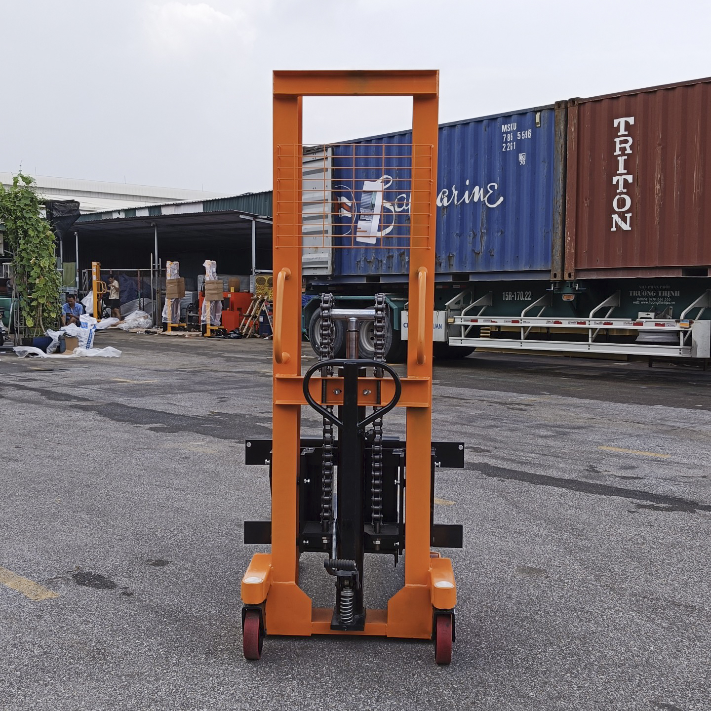 Xe nâng tay cao 3 tấn nâng 1m6 CTY-D30/16 chính hãng Waylift 3 Xe nâng tay cao 3 tấn nâng 1m6 CTY-D30/16 chính hãng Waylift - Ảnh 3