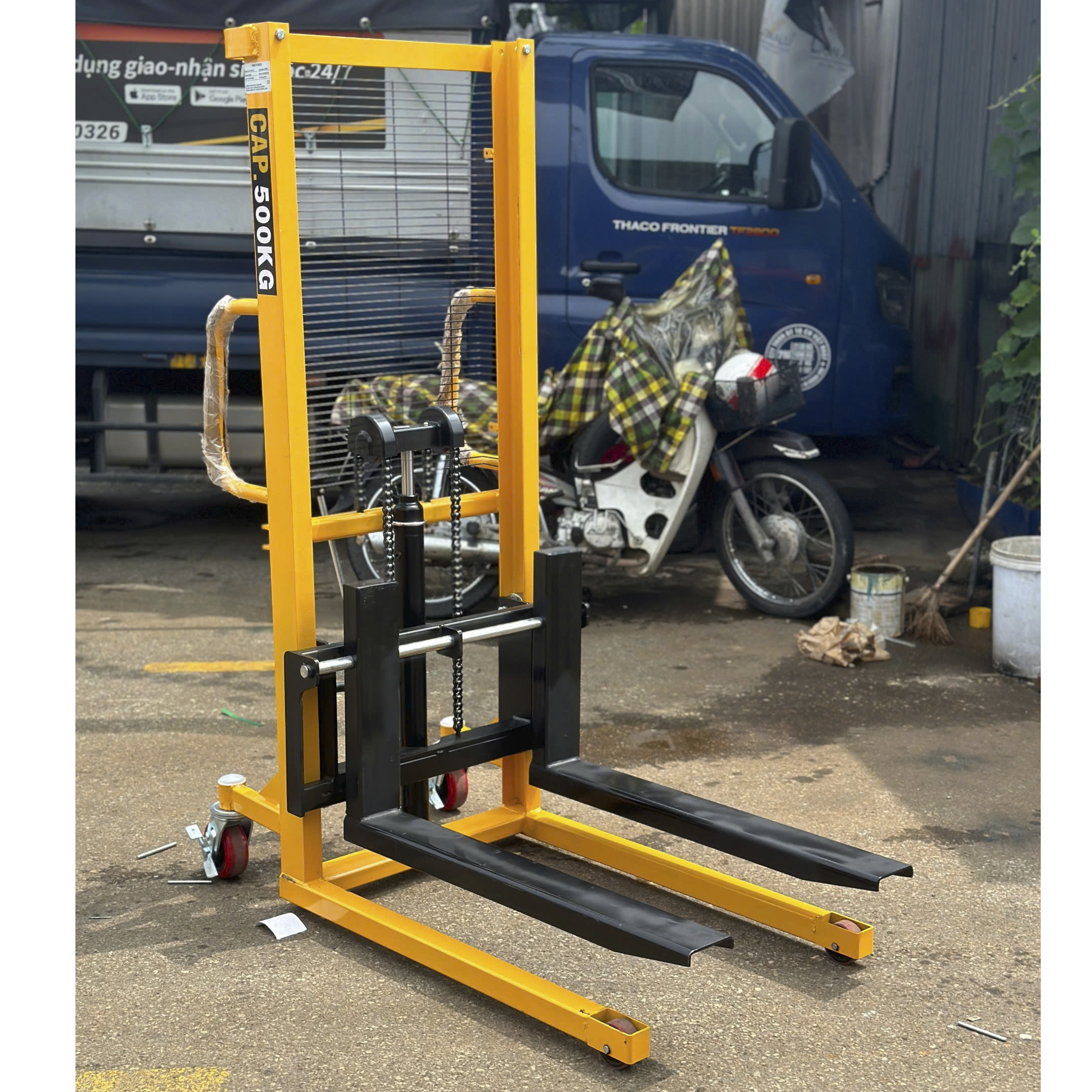 Xe nâng tay cao 500kg nâng 1m3 CTY-A0.5T/13 chính hãng Waylift 3 Xe nâng tay cao 500kg nâng 1m3 CTY-A0.5T/13 chính hãng Waylift - Ảnh 3