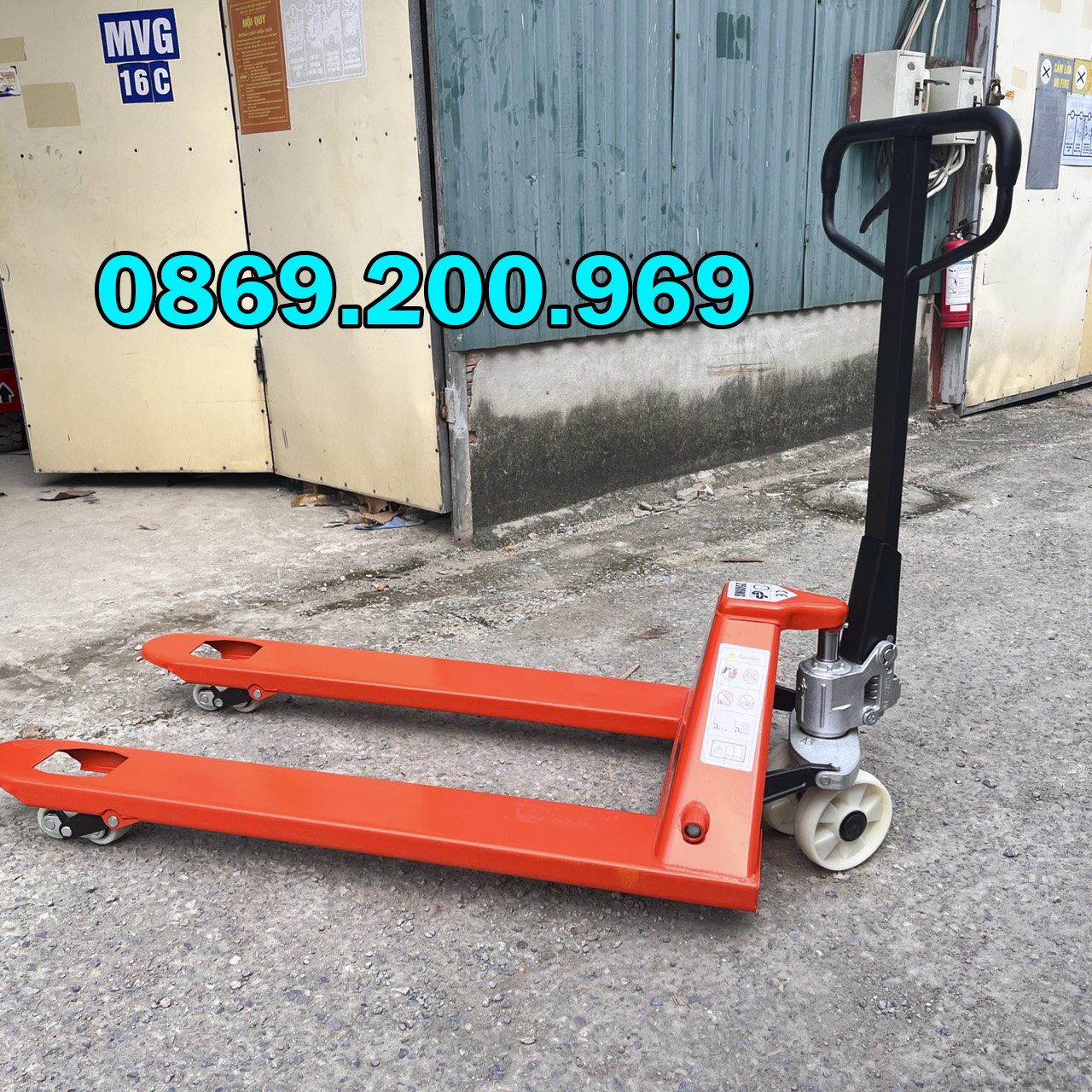 Giá Xe Nâng Tay Điện: Yếu Tố Ảnh Hưởng Và Bảng Giá Tham Khảo 13 Xe nâng tay cơ