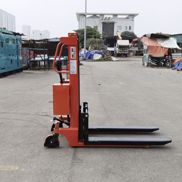 Xe nâng tay cao điện 1.5 tấn nâng 2m CTD-J 15/20 hãng Maihui