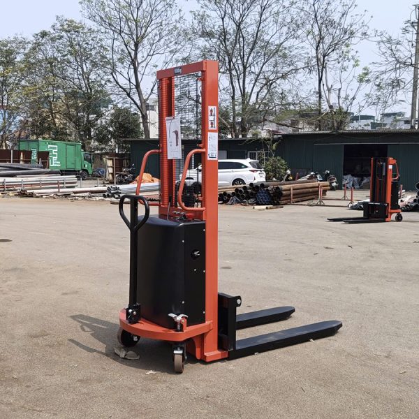 Xe nâng điện bán tự động 1 tấn nâng 1.6m CTD 10/16 hãng Maihui