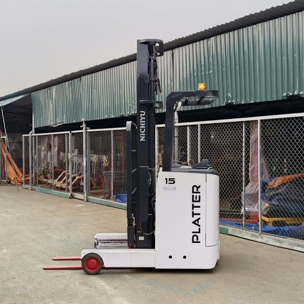 Xe nâng điện đứng lái 1,5 tấn 4,5m hãng Nichiyu Nhật Bản