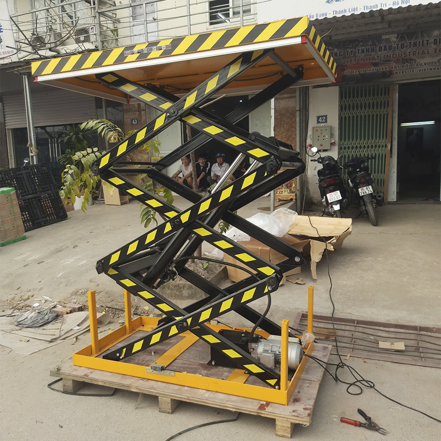 Bàn nâng điện 1000kg nâng cao 3000mm DGH1000 nhập khẩu 7 Bàn nâng điện 1000kg