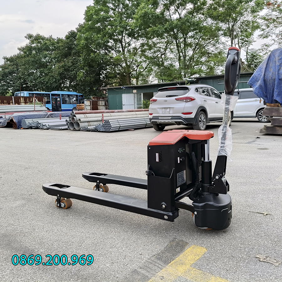 Xe Nâng Tay Điện - Lựa Chọn Hàng Đầu Cho Nhà Kho Thông Minh 4 Xe nâng tay điện