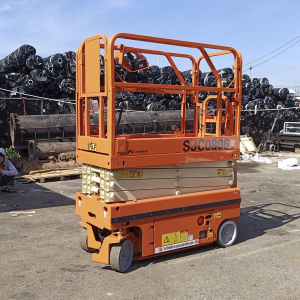 Xe nâng người tự hành 5.8m tải 230kg SJC0806 hãng Maihui